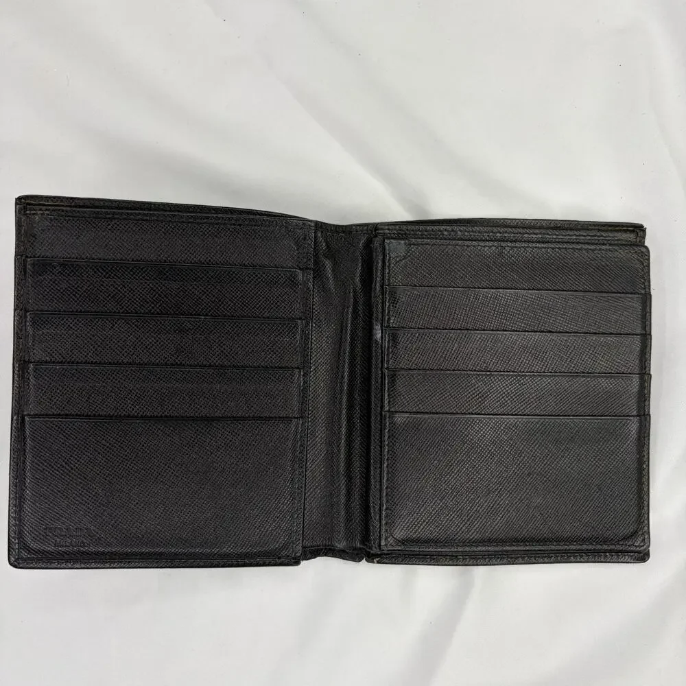 Prada Men’s Bifold Black Saffiano Leather Wallet Made In Italy Elegant, Classic